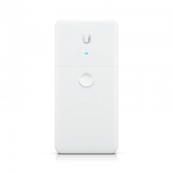 UBIQUITI Long-Range Ethernet Repeater